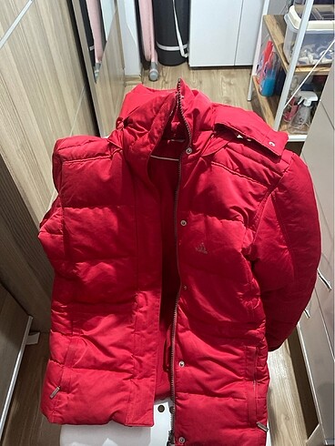 Adidas şişme mont