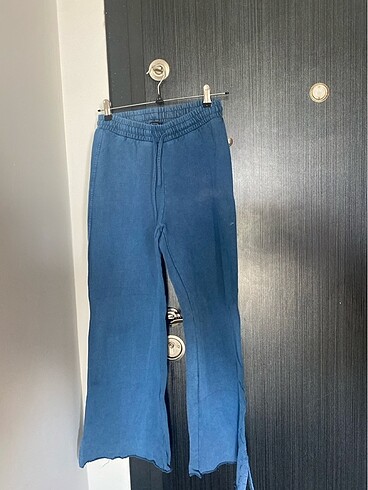 Trendyol mavi renk bol paça eşofman