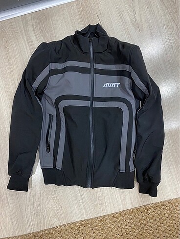 Durt korumalı softshell