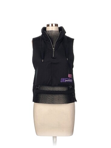 LC Waikiki T-shirt %70 İndirimli.