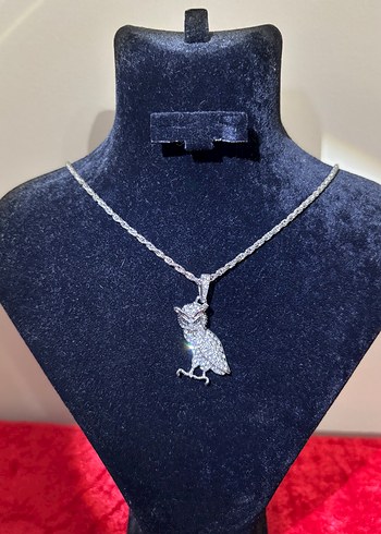 Baykuş desenli iced out kolye