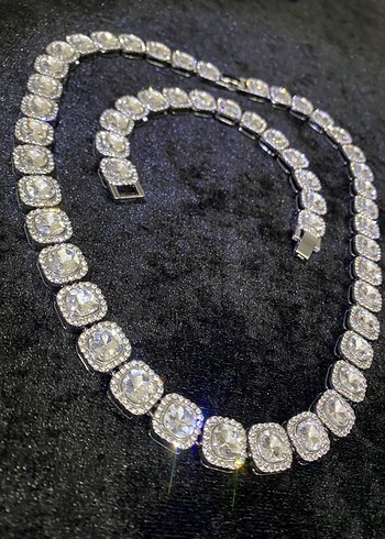 Diğer Baget taşlı chain set