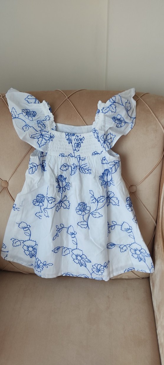 Nakışlı Beyaz Kız Çocuk Elbise - Görsel 4