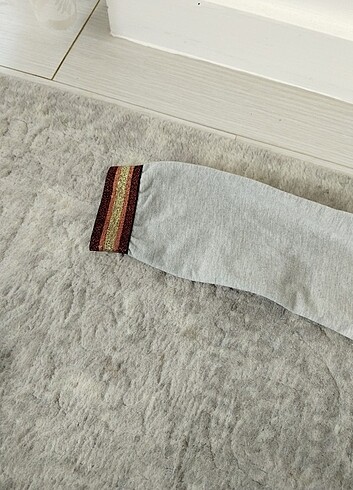 İki üç kez giyildi .. - Görsel 3