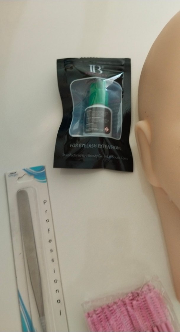 Beyaz Takma Kirpik ve Uygulama Seti - Görsel 3