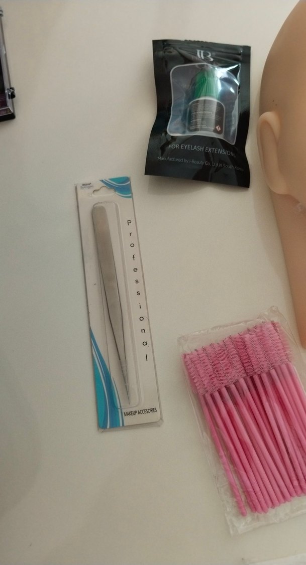 Beyaz Takma Kirpik ve Uygulama Seti - Görsel 4