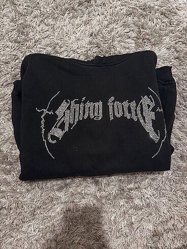 Taşlı siyah oversize sweatshirt