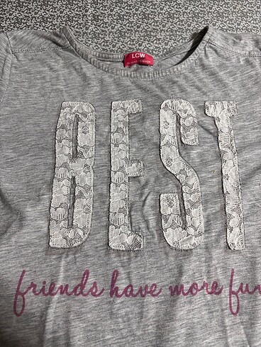 Gri arkası dantel işlemeli T-shirt