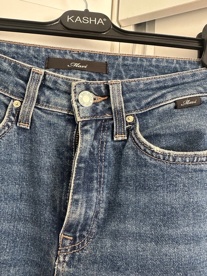 Kadın Mavi Bol Kesim Midi Kot Pantolon - Görsel 3