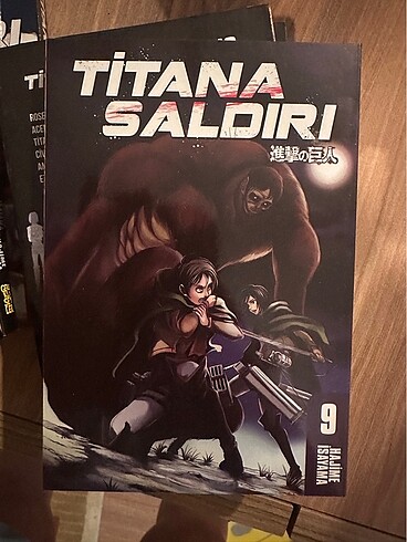 Titana Saldırı (Attack on Titan) manga 9. Cilt
