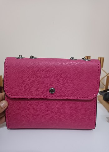 Pembe Deri Kadın Omuz Çantası