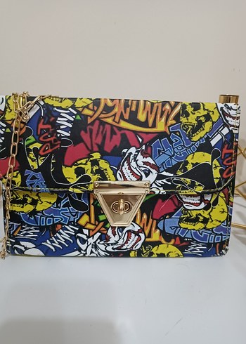 Renkli Zincir Detaylı Pop Art Kadın Çanta