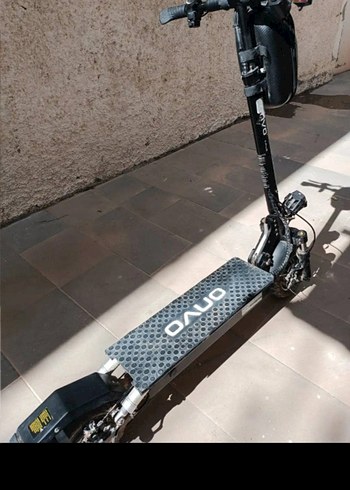 ONVO SCOOTER XPLUS 1600 WOLT Siyah Scooterı
