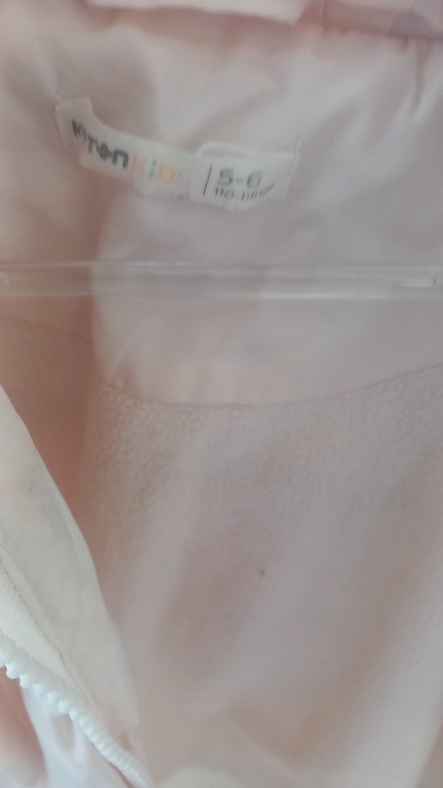 Kız Çocuk Beyaz Fırfırlı Mont - Görsel 3