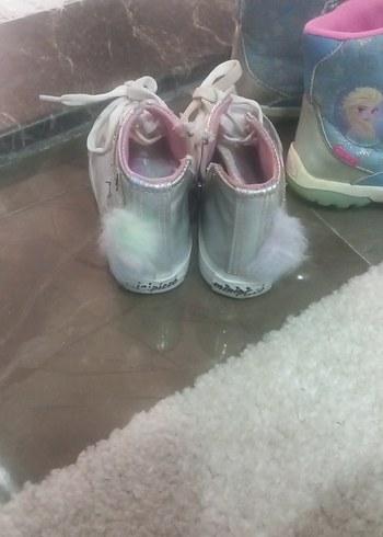 Kız Çocuk Çok Renkli Bağcıklı ve Cırtlı Spor Ayakkabı - Görsel 3