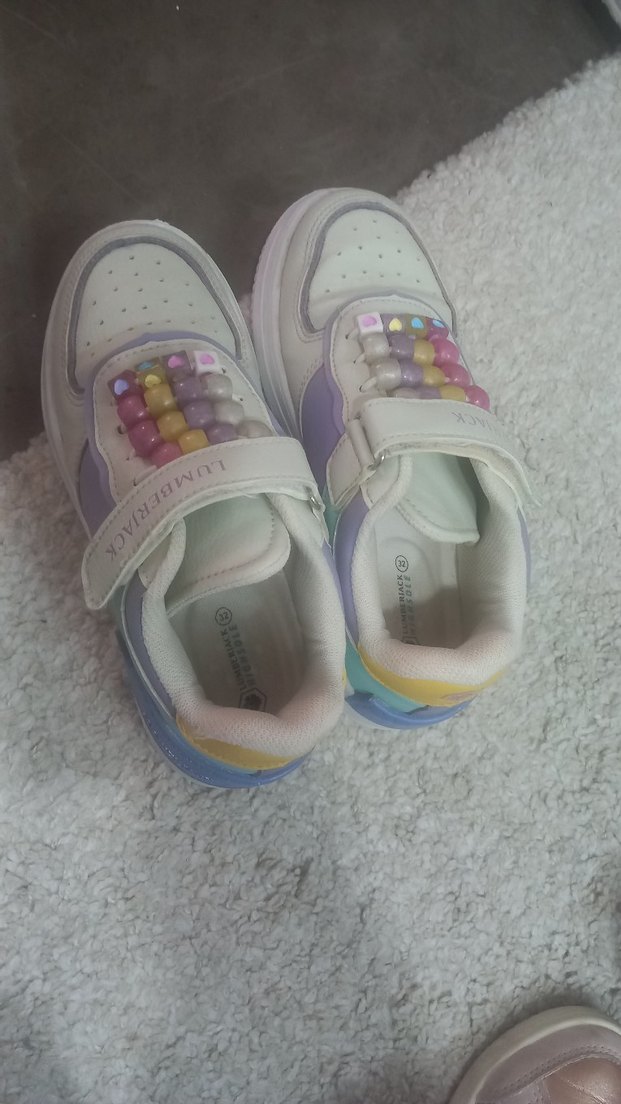 Mor Velcro Bağcıklı Kız Spor Ayakkabı - Görsel 2