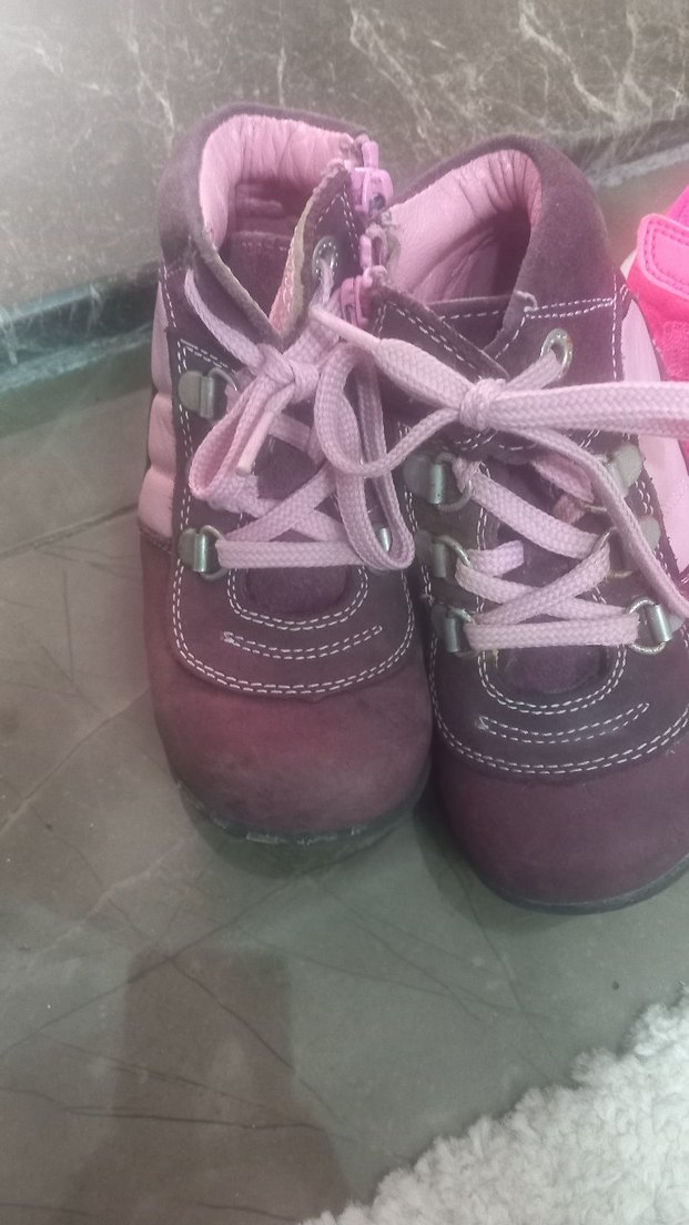 Kız Çocuk Pembe Cırtlı Spor Ayakkabı - Görsel 2