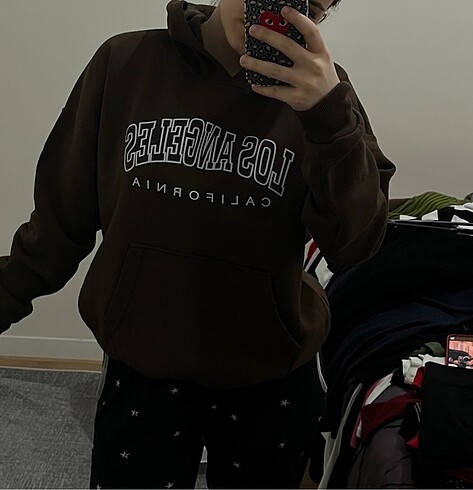 sweatshirt