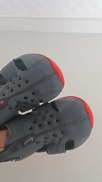 22 Beden siyah Renk Nike sandalet