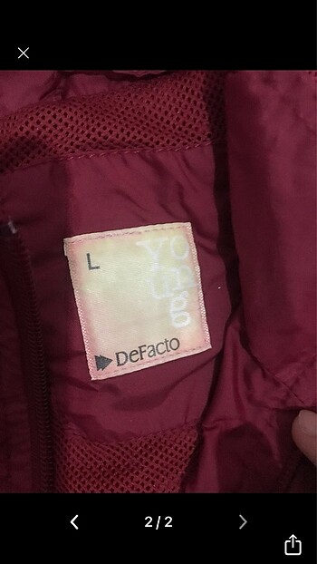 Defacto Defacto kırmızı yağmurluk ??
