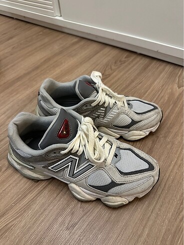 New balance 9060