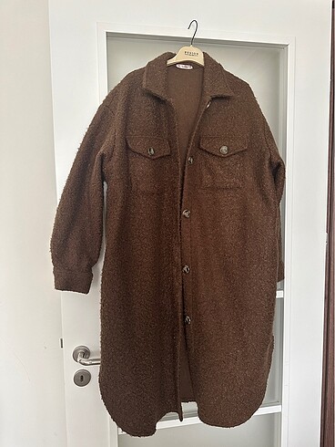 Kahverengi peluş uzun oversize kaban ceket