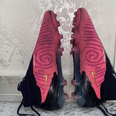 Nike Phantom