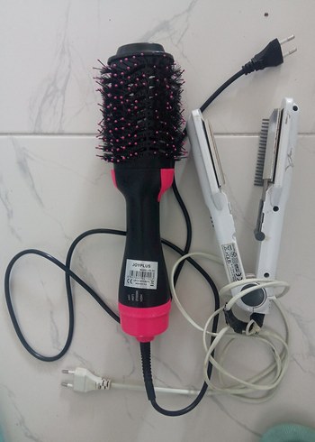 Beden Pembe Saç Şekillendirici Fırça ve Mini Düzleştirici
