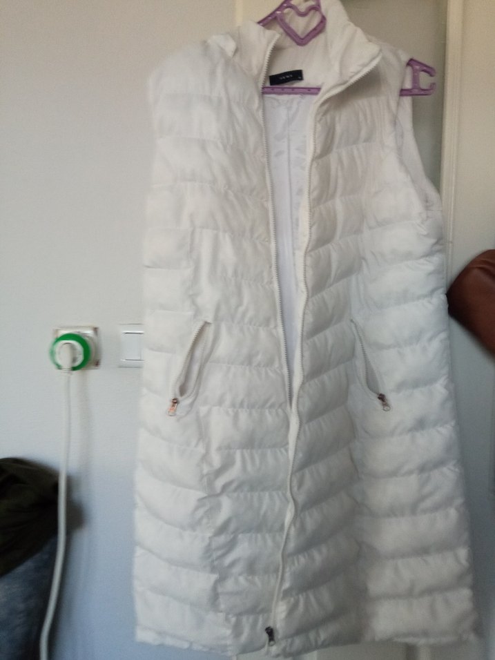 Beyaz Kadın Fermuarlı Puff Yelek - Görsel 2