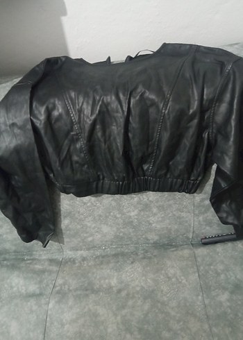 Düğmeli Siyah Deri Kadın Biker Ceket