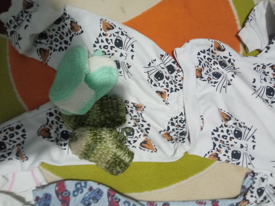 Pamuklu Beyaz Desenli Çocuk Pijaması - Görsel 5