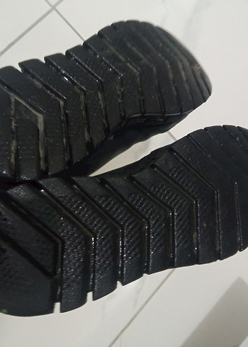 Siyah Kadın Dolgu Topuklu Spor Ayakkabı - Görsel 3