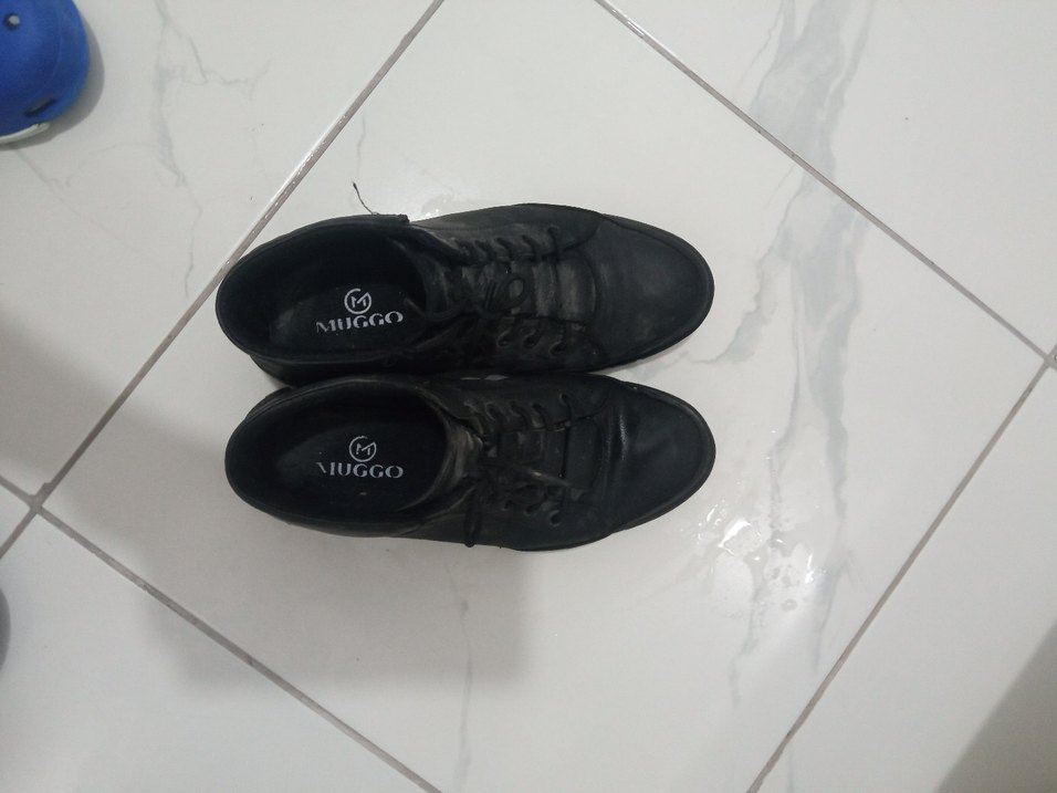 Siyah Kadın Dolgu Topuklu Spor Ayakkabı - Görsel 4