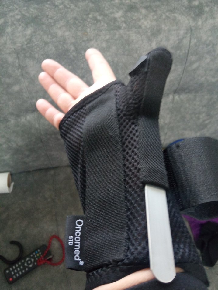 Kadın Mor Biker Eldiveni Velcro Kapatmalı - Görsel 4