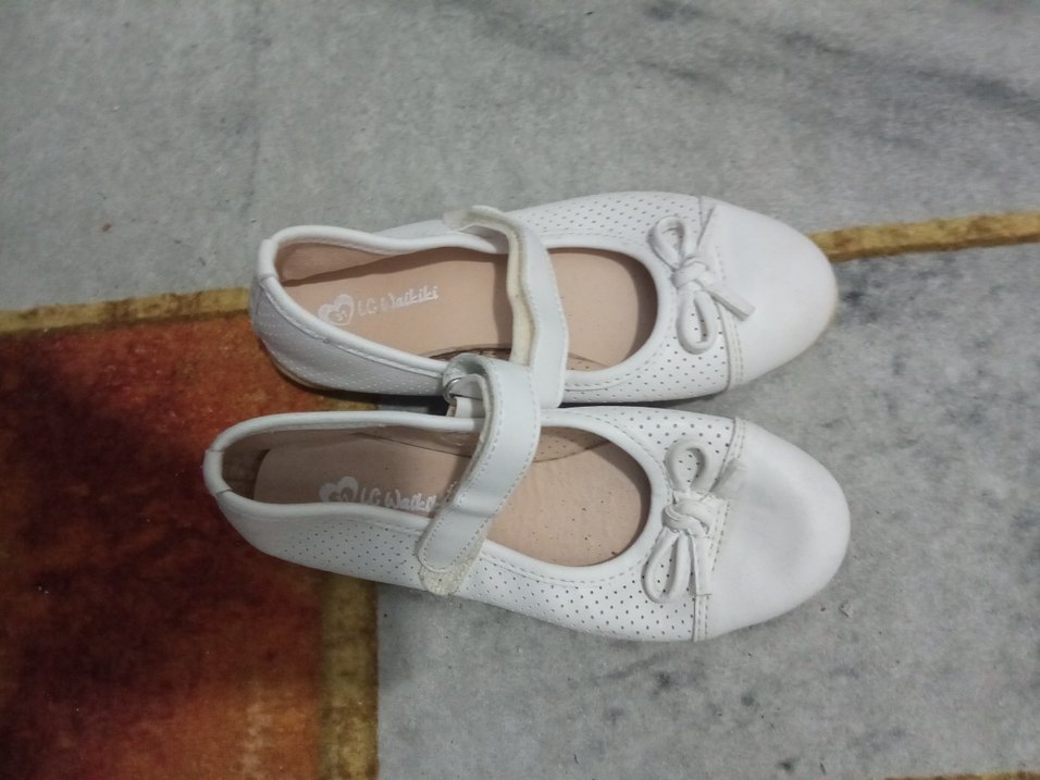 Kız Çocuk Beyaz Tokalı Babet Ayakkabı - Görsel 5