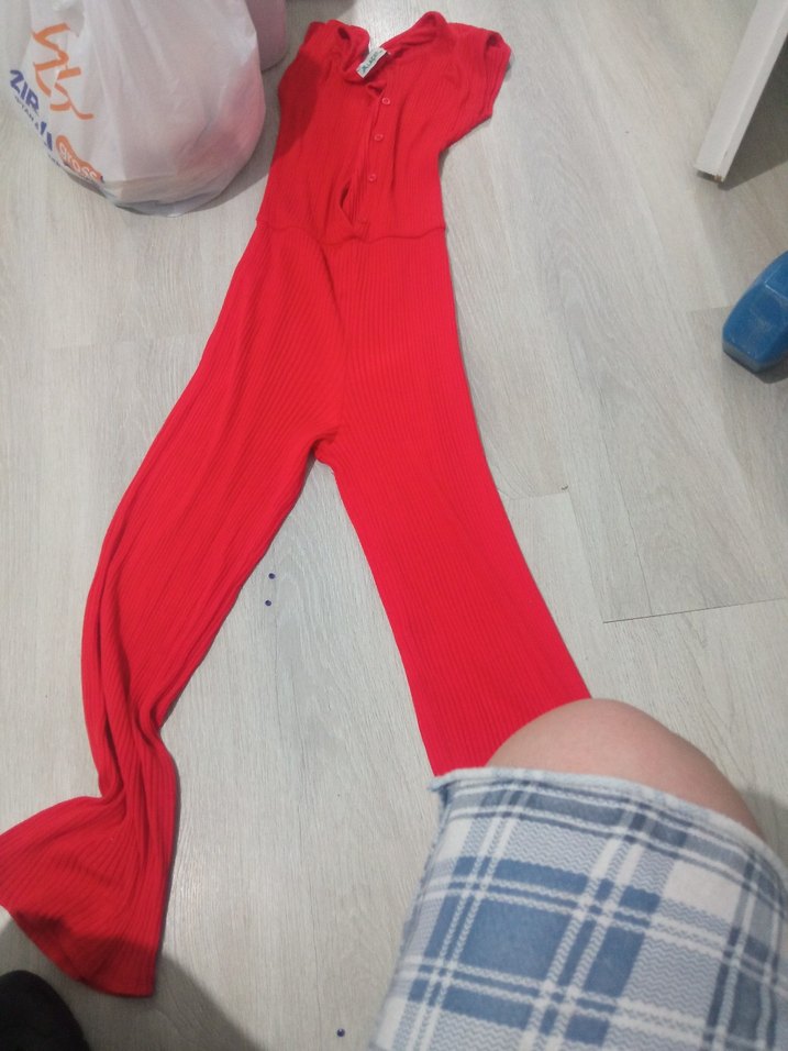 Kırmızı Straplez Kadın Uzun Tulum - Görsel 3