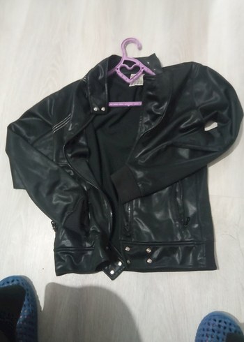 Kadın Siyah Deri Kemerli Ceket erkekte olur - Görsel 2