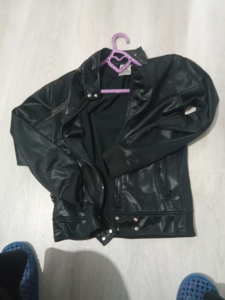 Kadın Siyah Deri Kemerli Ceket erkekte olur - Görsel 2