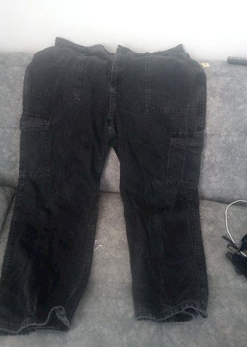 Siyah Kemerli Kadın Denim Pantolon