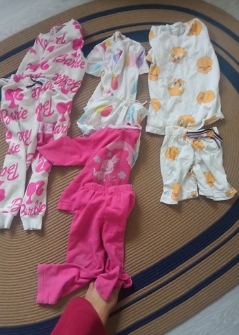 5 Yaş Beden pembe Renk Kız Çocuk Renkli Uzun Kollu Pijama Takımları