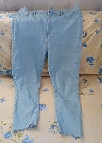 Pastel Mavi Kadın Midi Denim Pantolon
