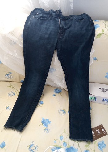 Kadın Koyu Mavi Bol Kesim Midi Denim Pantolon