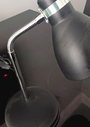 Mudo Concept Siyah Metal Masa Lambası
