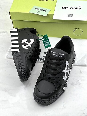Off white spor ayakkabı