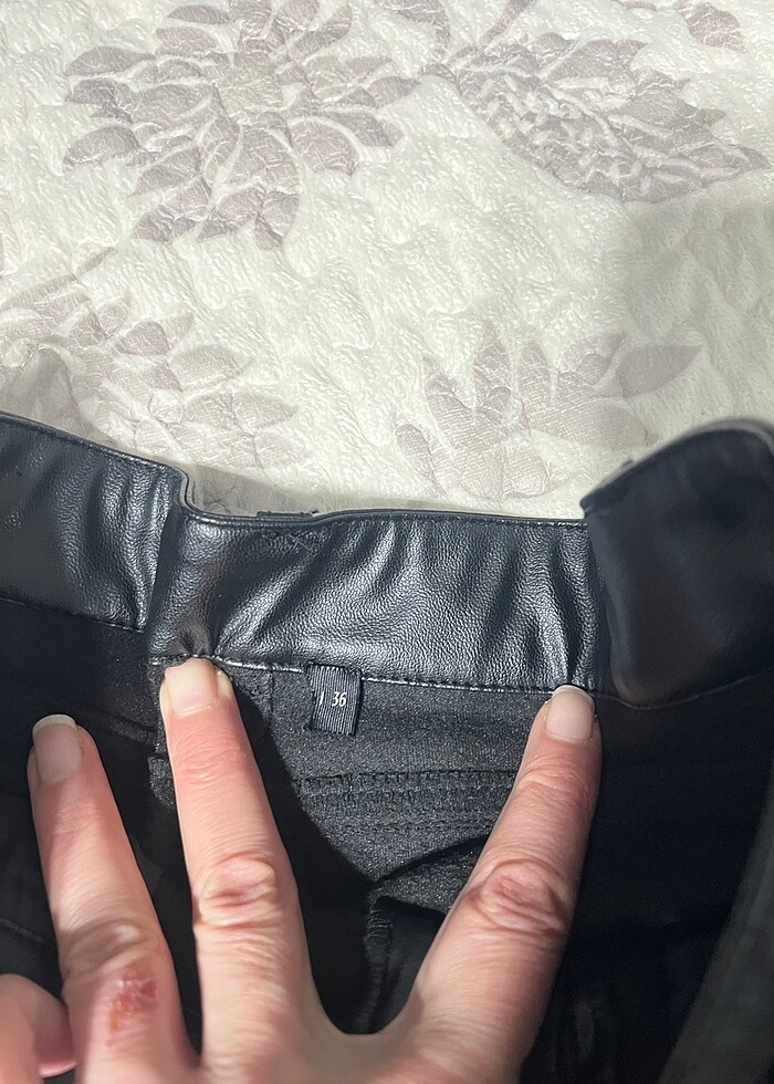 Deri şort 36 beden - Görsel 4