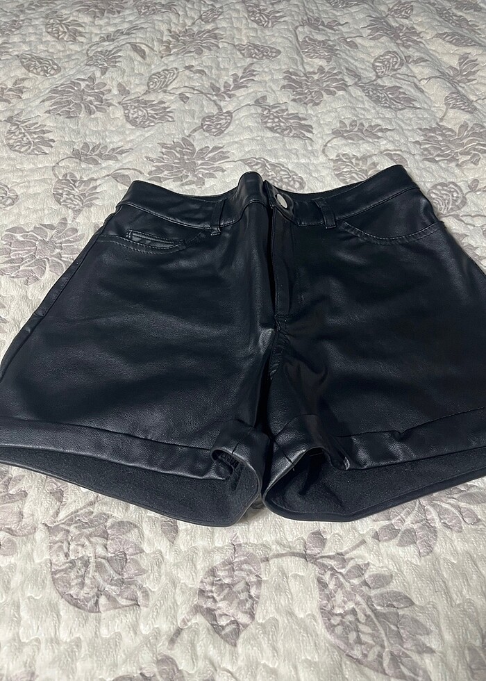 Deri şort 36 beden - Görsel 2