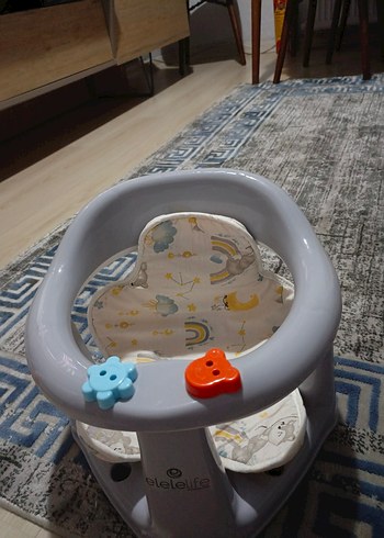 Gri Çok Renkli Bebek Mama Sandalyesi