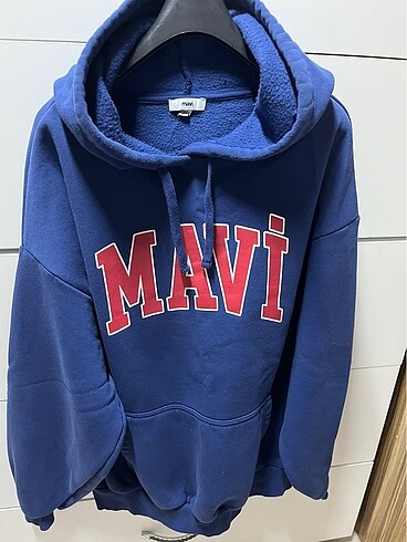 Mavi sweatshirt L beden ve m beden mevcut