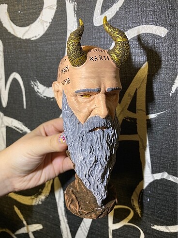  Beden God Of War Mimir