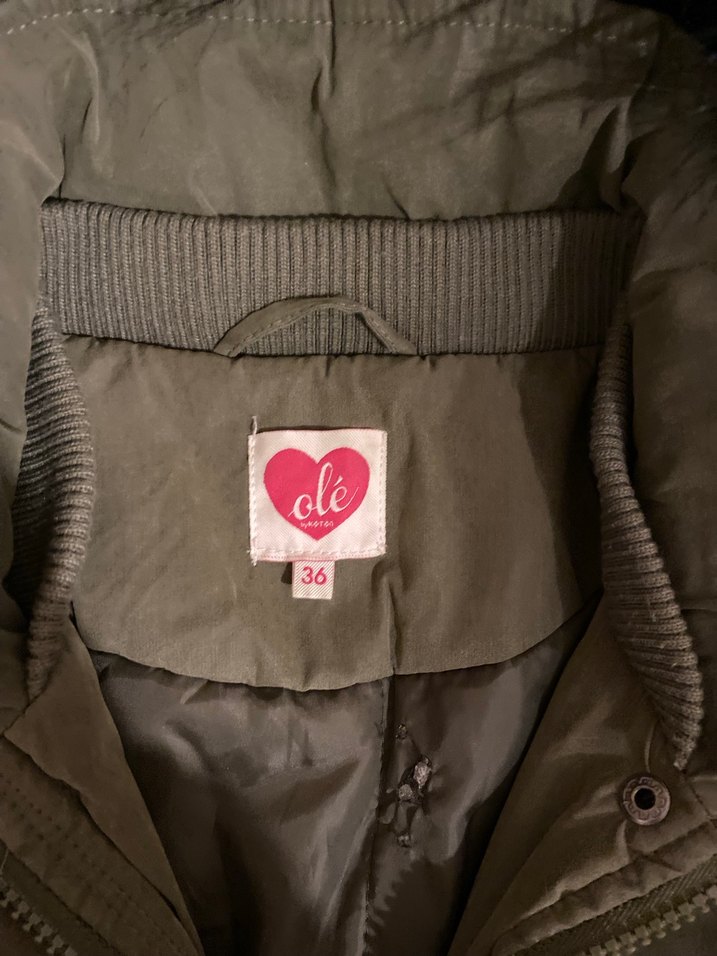 Kürklü Kapüşonlu Haki Kadın Mont - Görsel 2